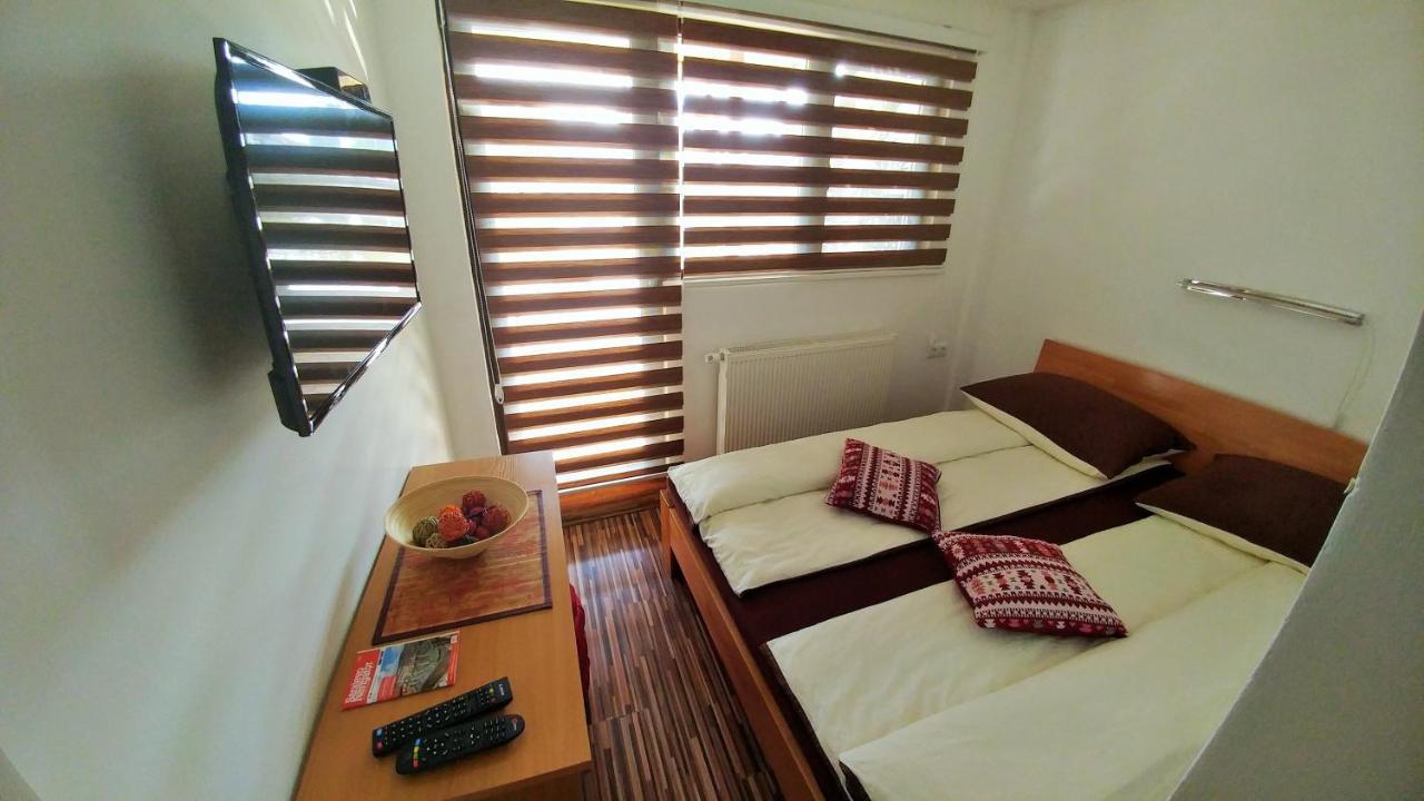 Pansion River SJJ Kamer foto
