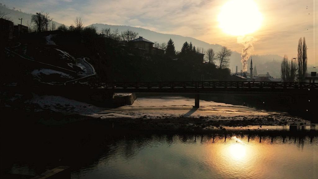 Pansion River SJJ Buitenkant foto